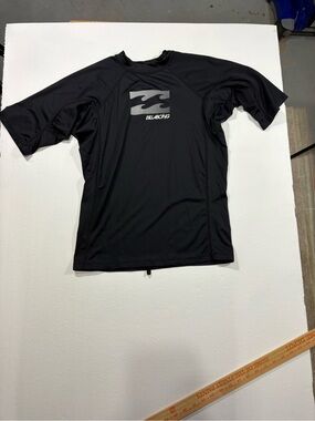 Billabong Men’s Black Short-Sleeve Logo Rash Guard